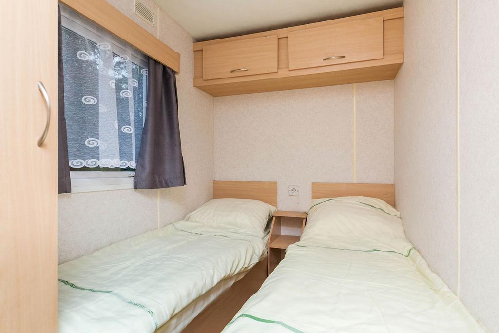 Oostappen Vakantiepark Zilverstrand Mol Room photo