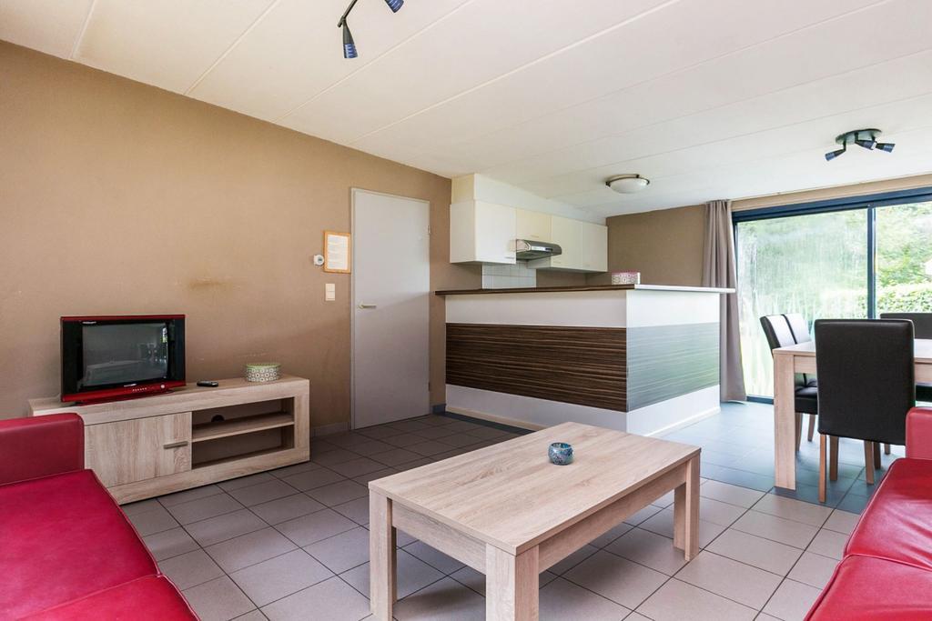 Oostappen Vakantiepark Zilverstrand Mol Room photo